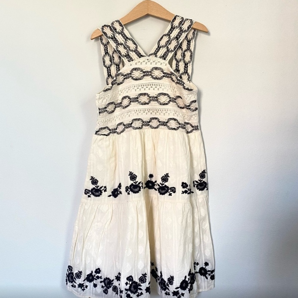 ZARA Girls Embroidered Cream & Black Dress – Size 9